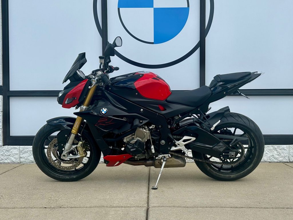 ’18 BMW S 1000 R