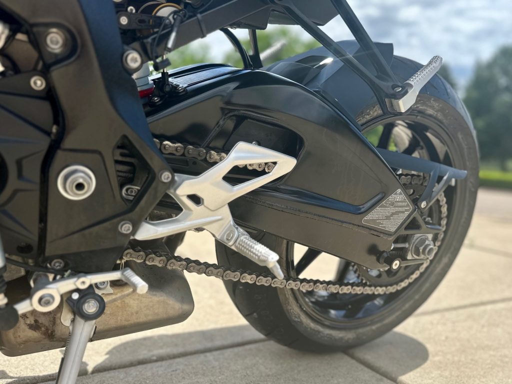 ’18 BMW S 1000 R