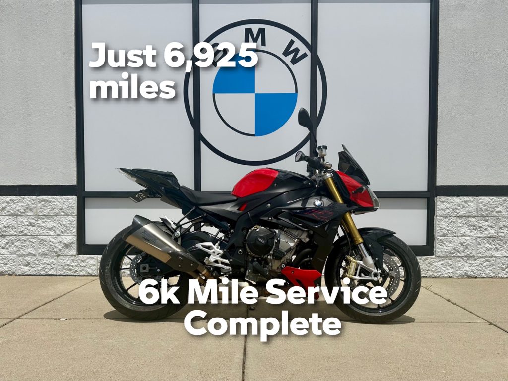 ’18 BMW S 1000 R