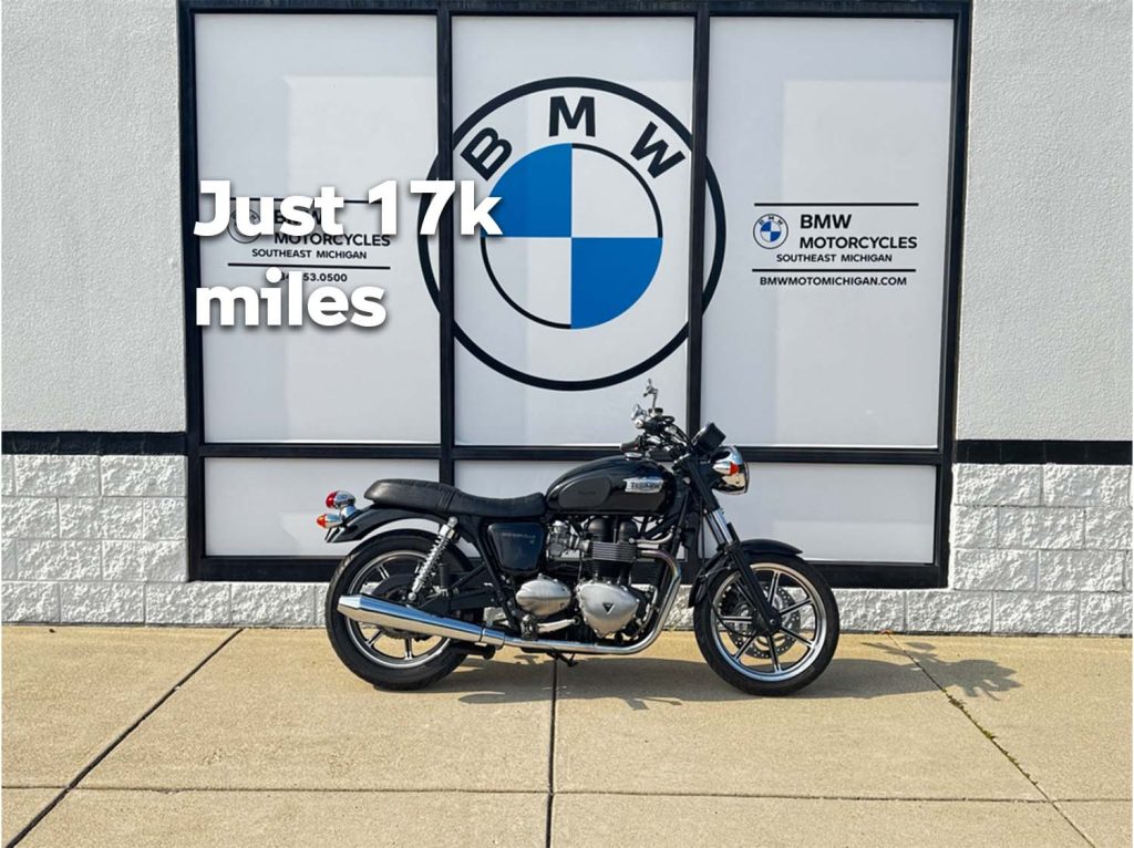 ’09 Triumph Bonneville SE