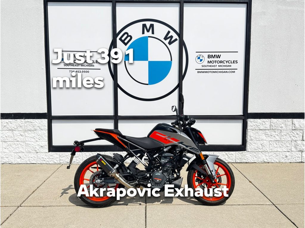 ’23 KTM Duke 200