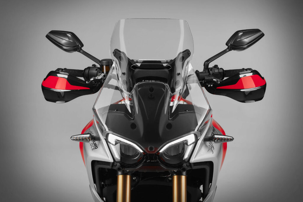 MV Agusta Enduro Veloce