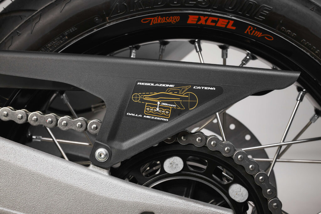 MV Agusta Enduro Veloce