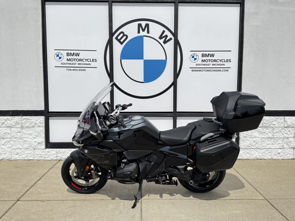 2026 BMW R 1300 RT