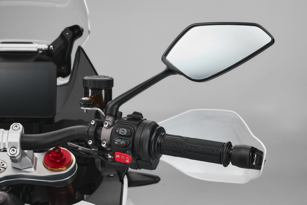 MV Agusta LXP Orioli