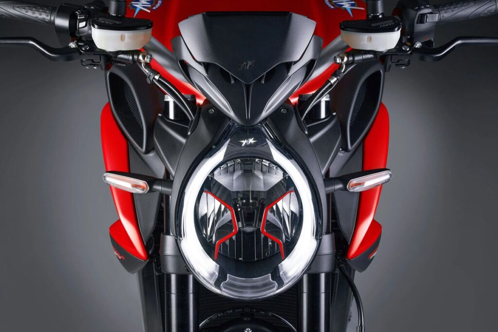 MV Agusta Brutale 800