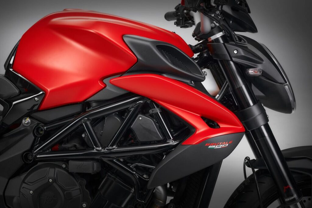 MV Agusta Brutale 800