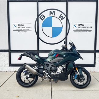 2026 BMW M 1000 XR