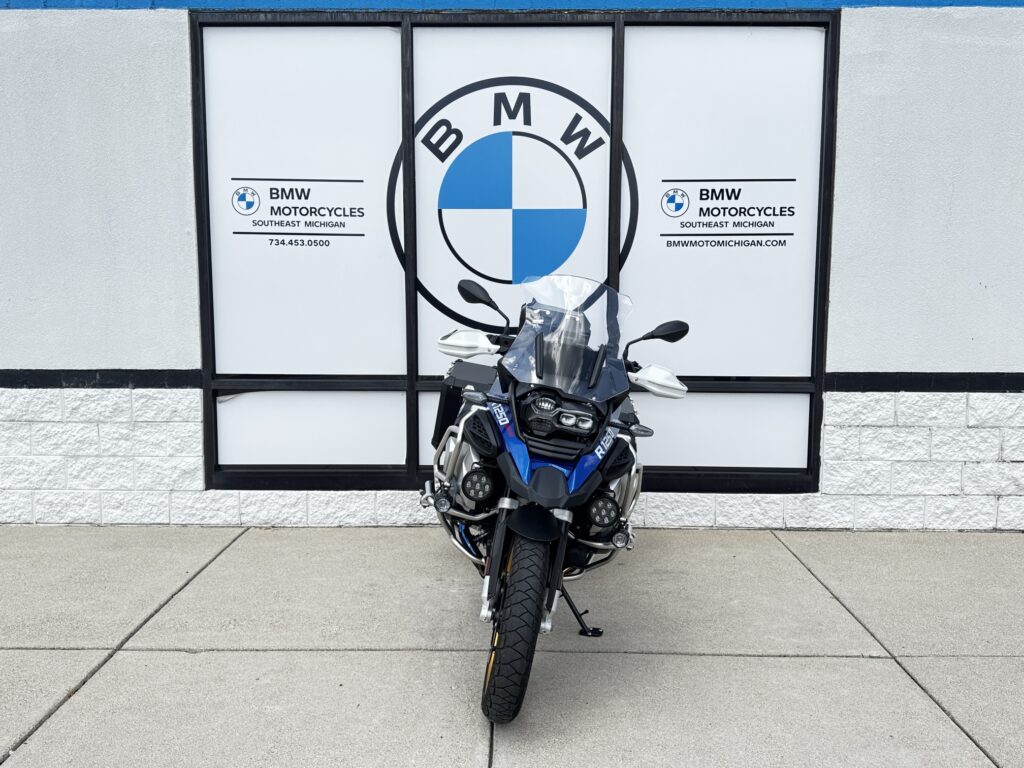 ’24 BMW R1250GS Adventure
