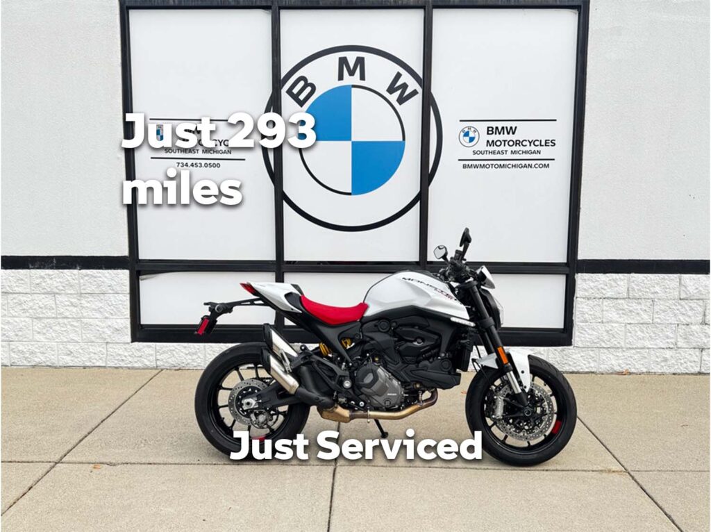 2024 Ducati Monster Plus