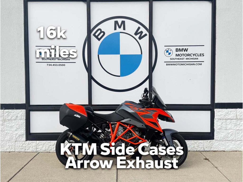 2023 KTM 1290 Super Duke GT